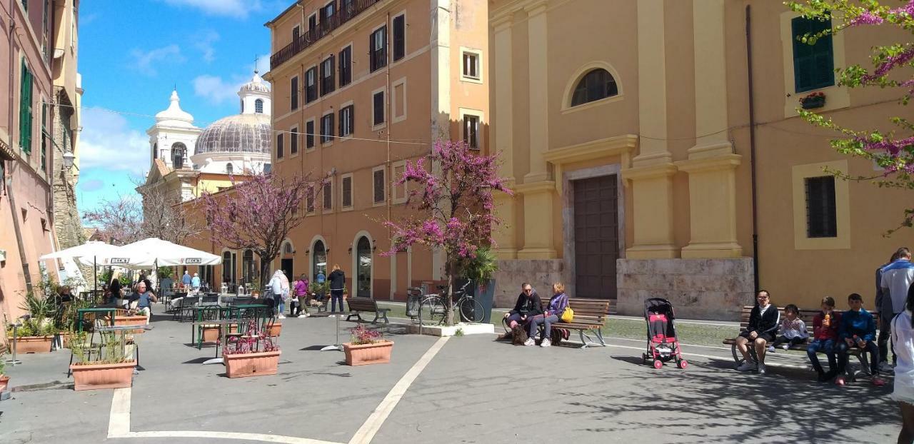 Appartamento Centro Storico Civitavecchia Exterior photo